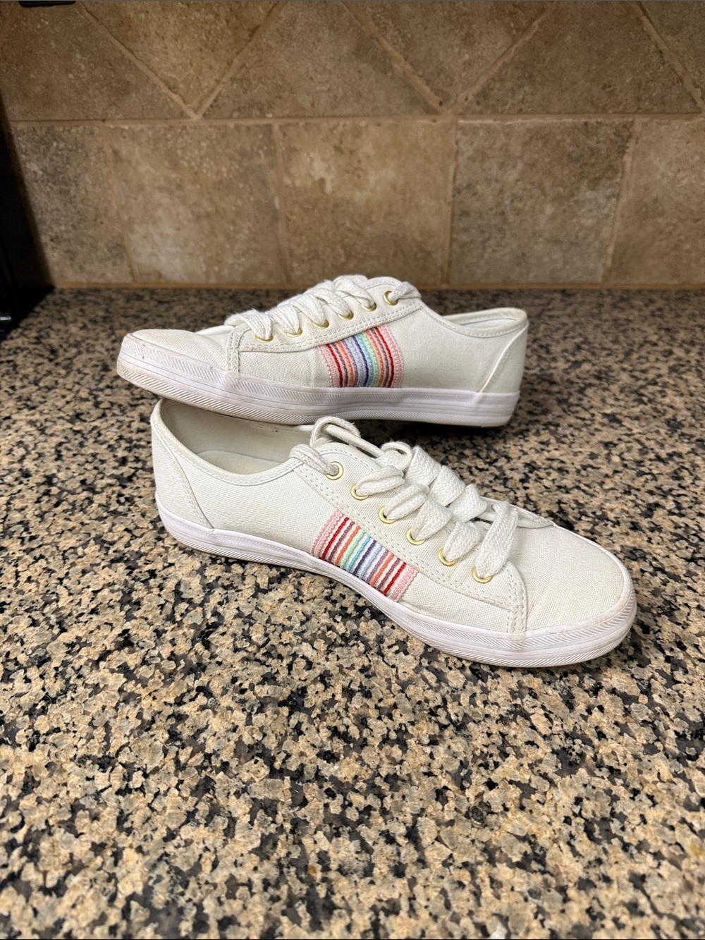 Keds White Canvas Low-Top Sneakers with Rainbow Stripe Detail